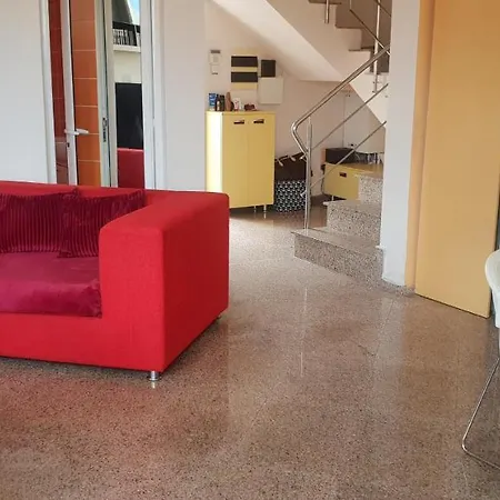 빌라 Vila Ambiental Frontal La Mare Năvodari