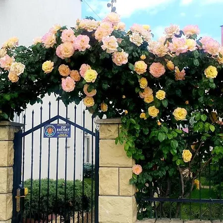 Вилла Vila Ambiental Frontal La Mare *