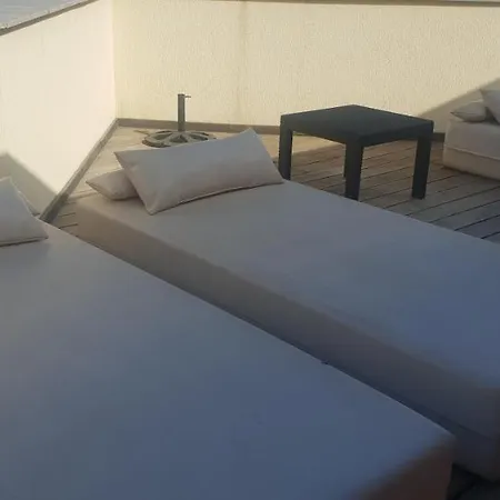 Vila Ambient Frontal La Mare Villa
